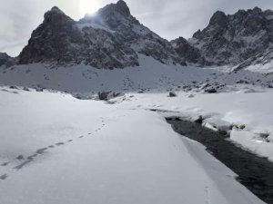 Cehennem Vadisi karla kapandı