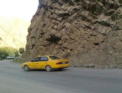 Karayolunda kaya tehlikesi