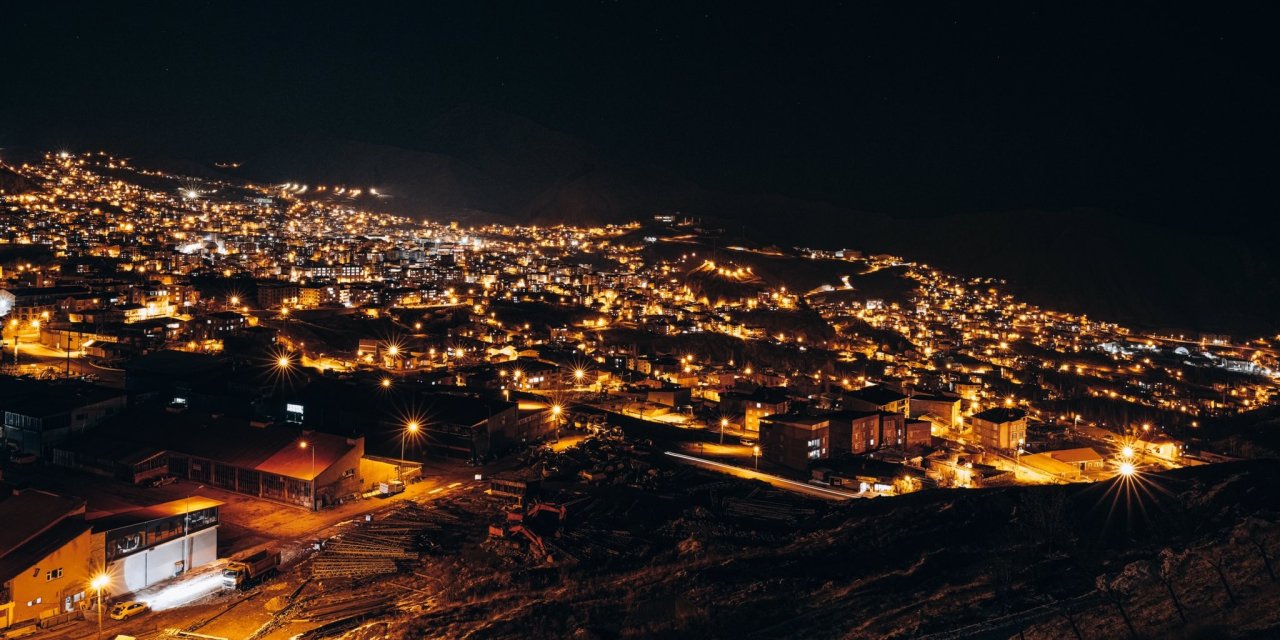 Hakkari yılın en uzun gecesini yaşadı