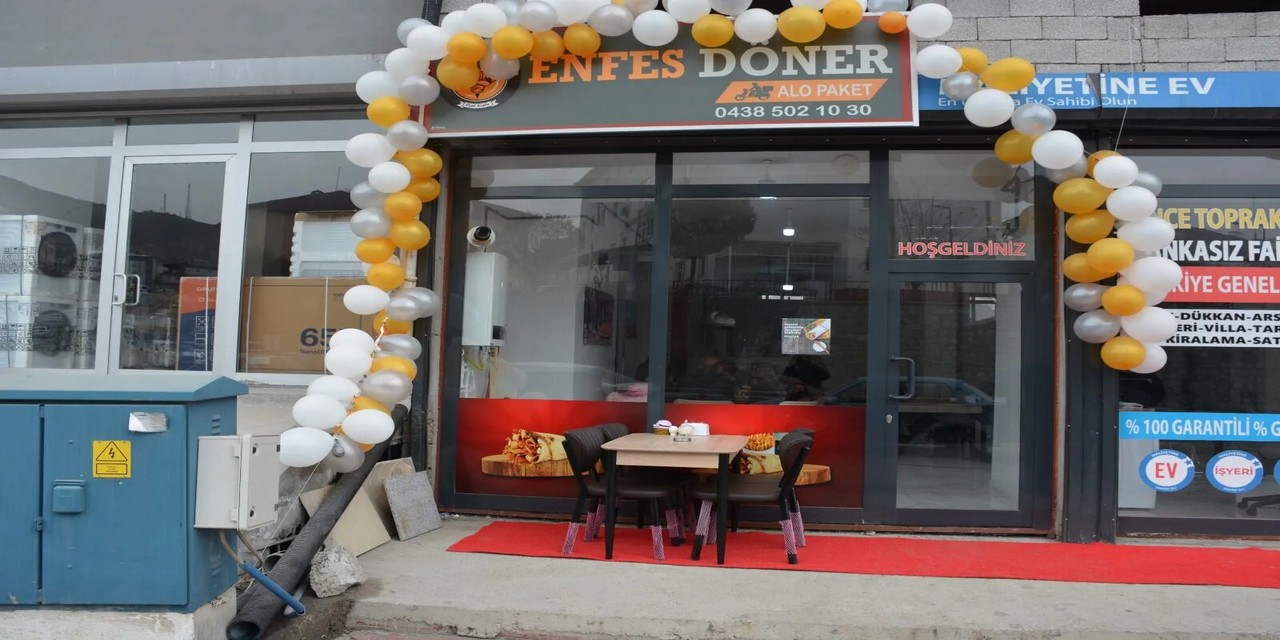 Efes döner; usta ve kurye arıyor
