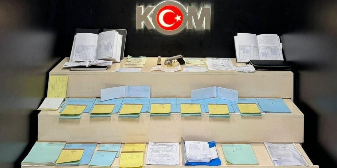 Van'da emeklileri dolandıran 9 şahıs yakalandı