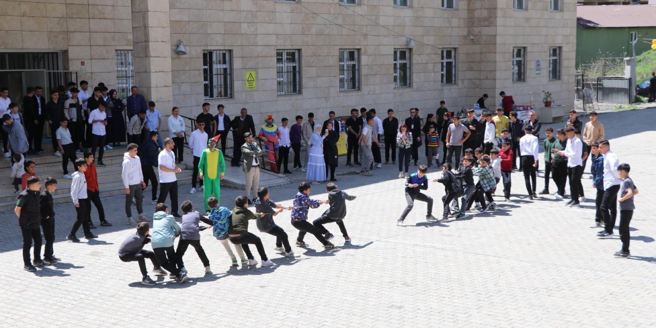 İmam Hatip Lisesinde Festival Coşkusu