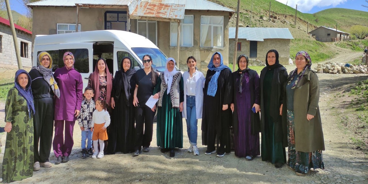 Hakkari İl Sağlık Müdürü Hamdullah Kara’dan Örnek Davranış