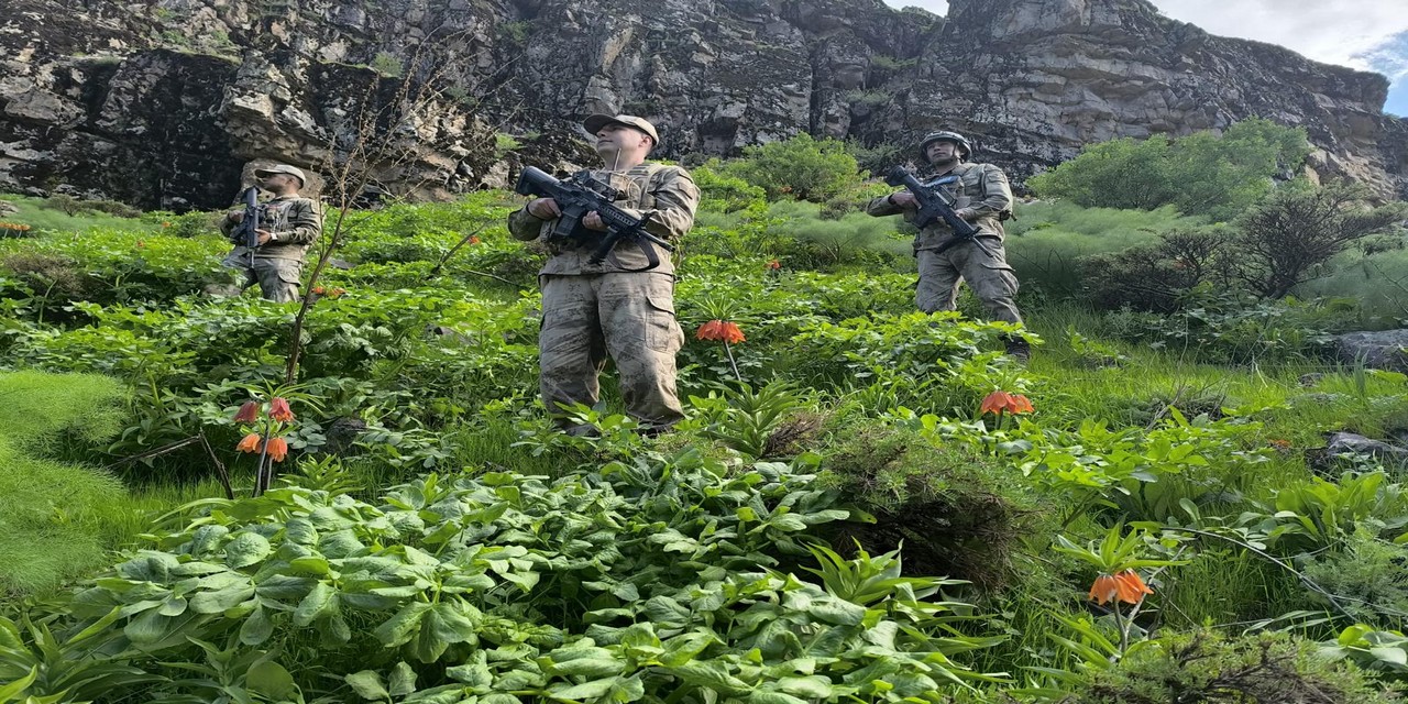 Jandarma'dan Ters Lalelere sıkı koruma