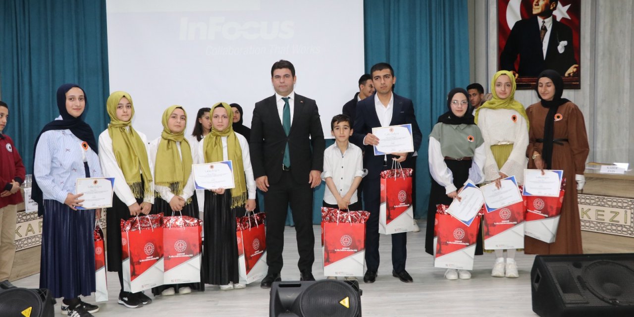 Hakkari'de Arapça bilgi ve etkinlik yarışması düzenlendi