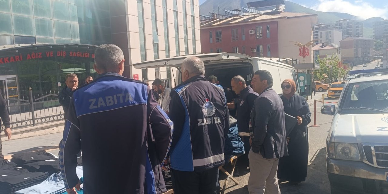 Hakkari Belediyesi Zabıta ekiplerinden yoğun denetim
