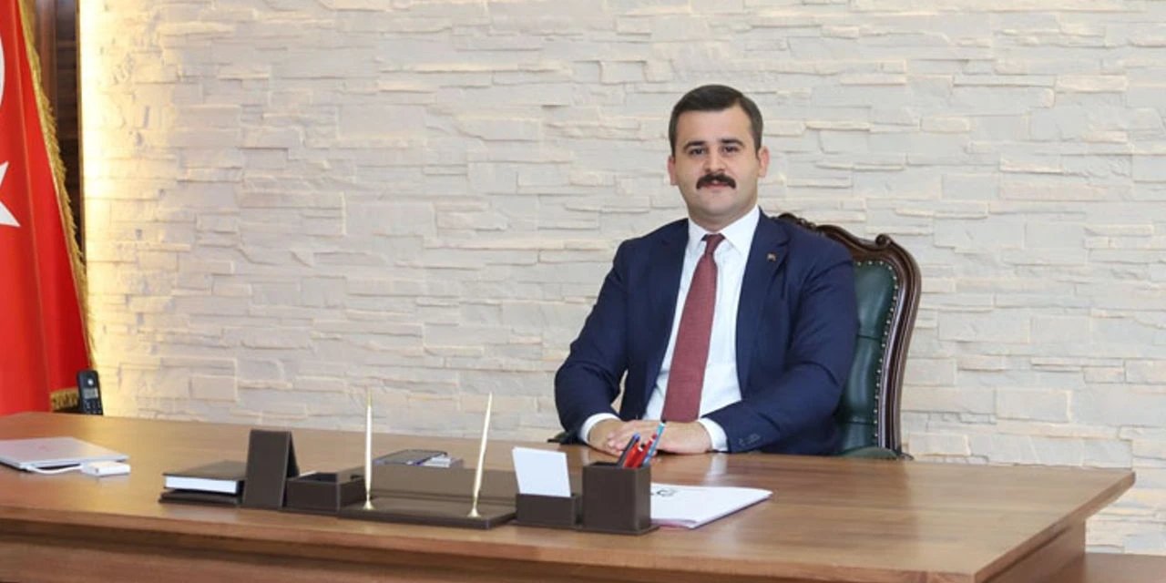 Çukurca Kaymakamı değişti!