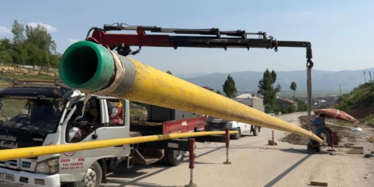 Yüksekova'da doğalgaz çalışmaları sürüyor