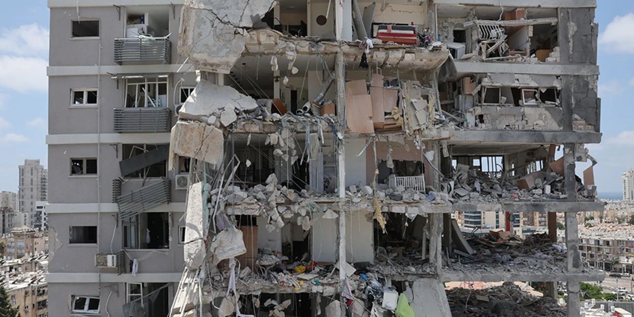 İsrail saldırılarında İran'da ölü sayısı 224'e yükseldi