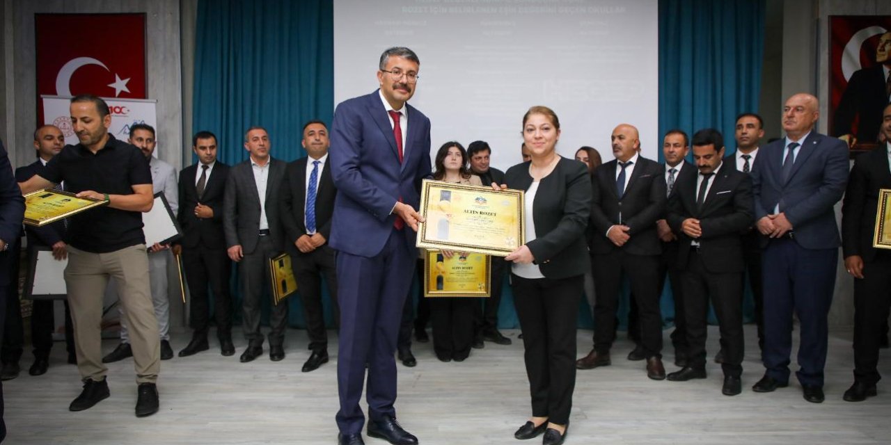 Hakkari'de 31 okul, altın rozet kazandı