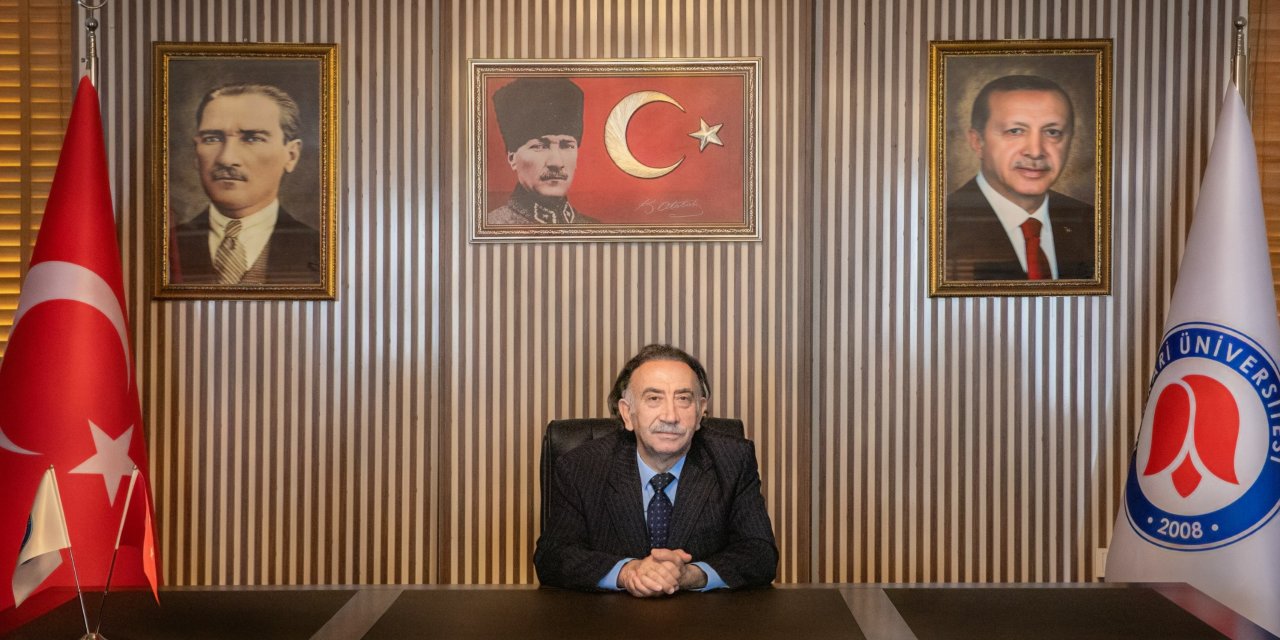 Rektör Gençcelep'ten YSK mesajı