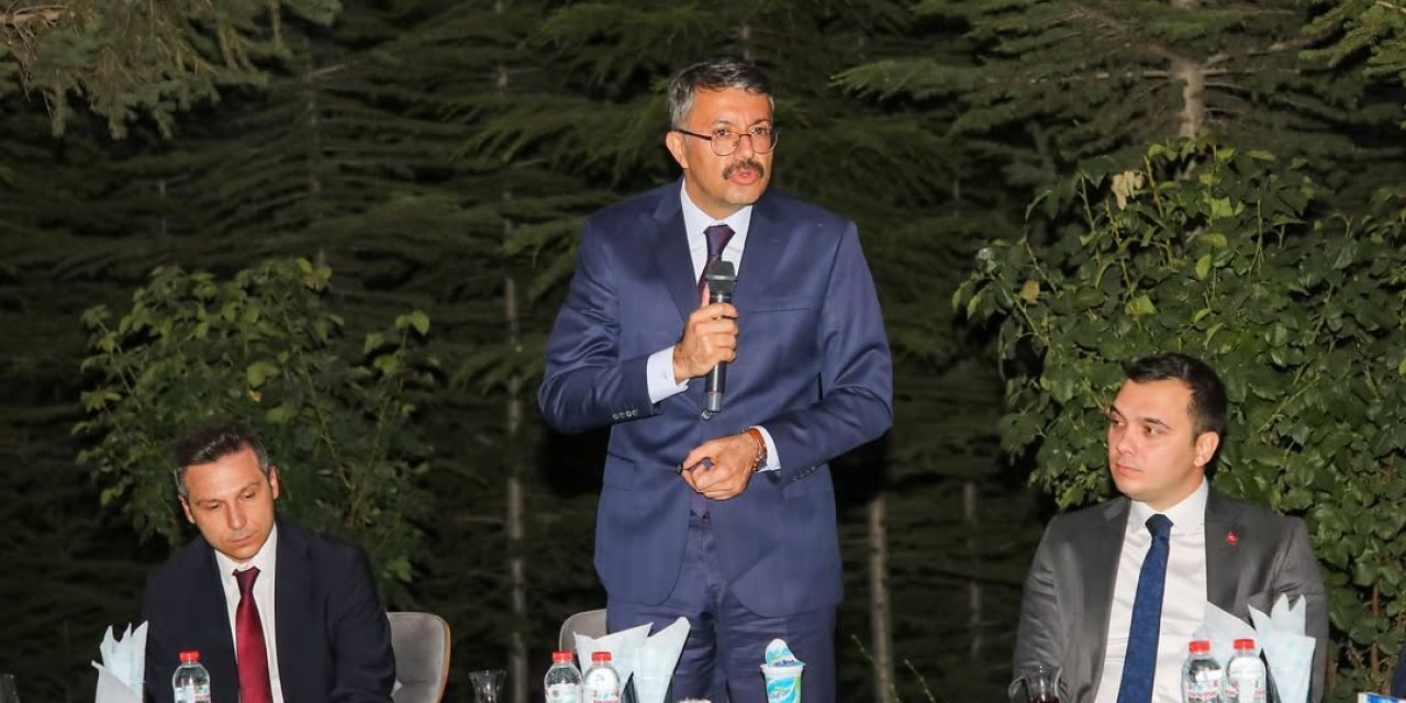 Vali Ali Çelik, Karadağ, onuruna verilen yemeğe katıldı