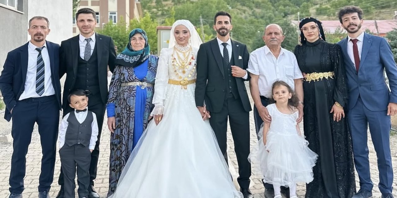 Gezer Ailesinin Mutlu Günü