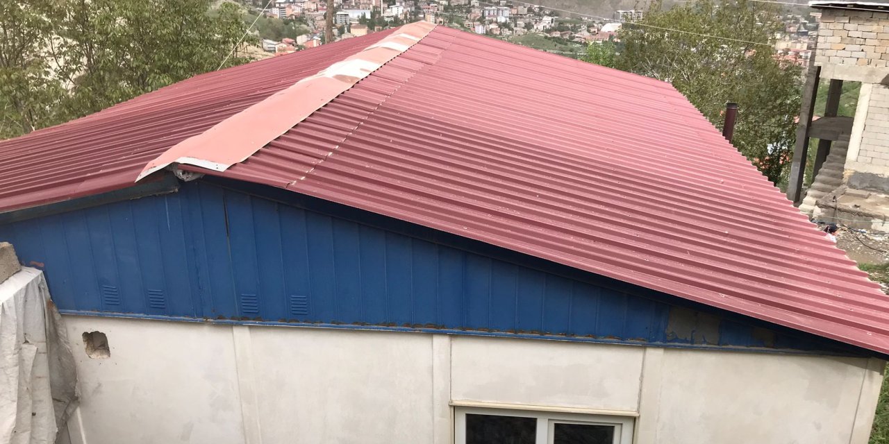 Hakkari'de 3+1 prefabrik ev acil satışta!