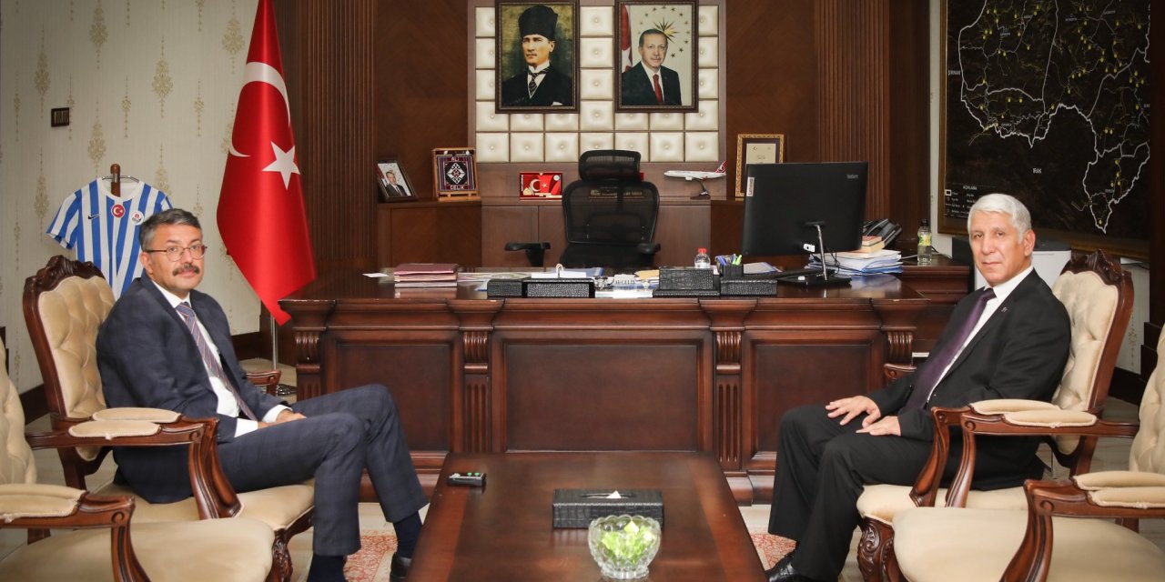 Müdür  Vuranoğlu’ndan Vali Çelik'e veda ziyareti