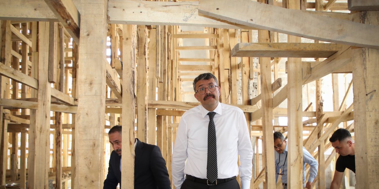 Hakkâri yeni Camilere kavuşuyor