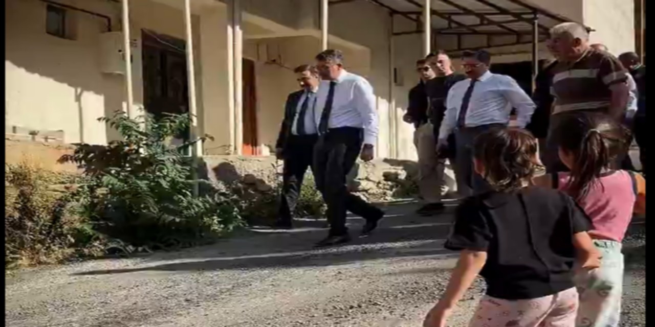 Vali ve Belediye yetkilileri sahada