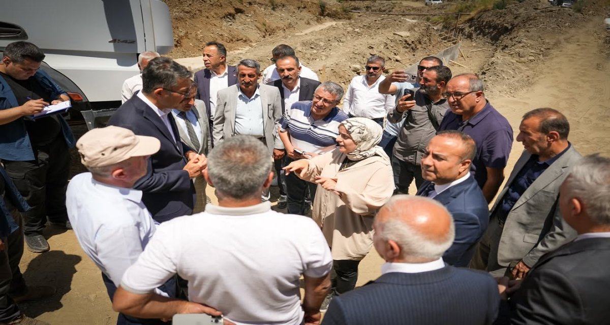 Vali Çelik Büyükçiftlik’te Dere Islahını İnceledi