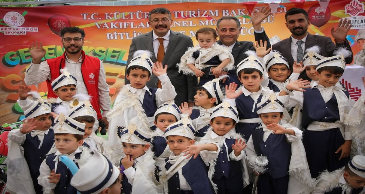 Vali Çelik’ten Çocuklara Unutulmaz Gün