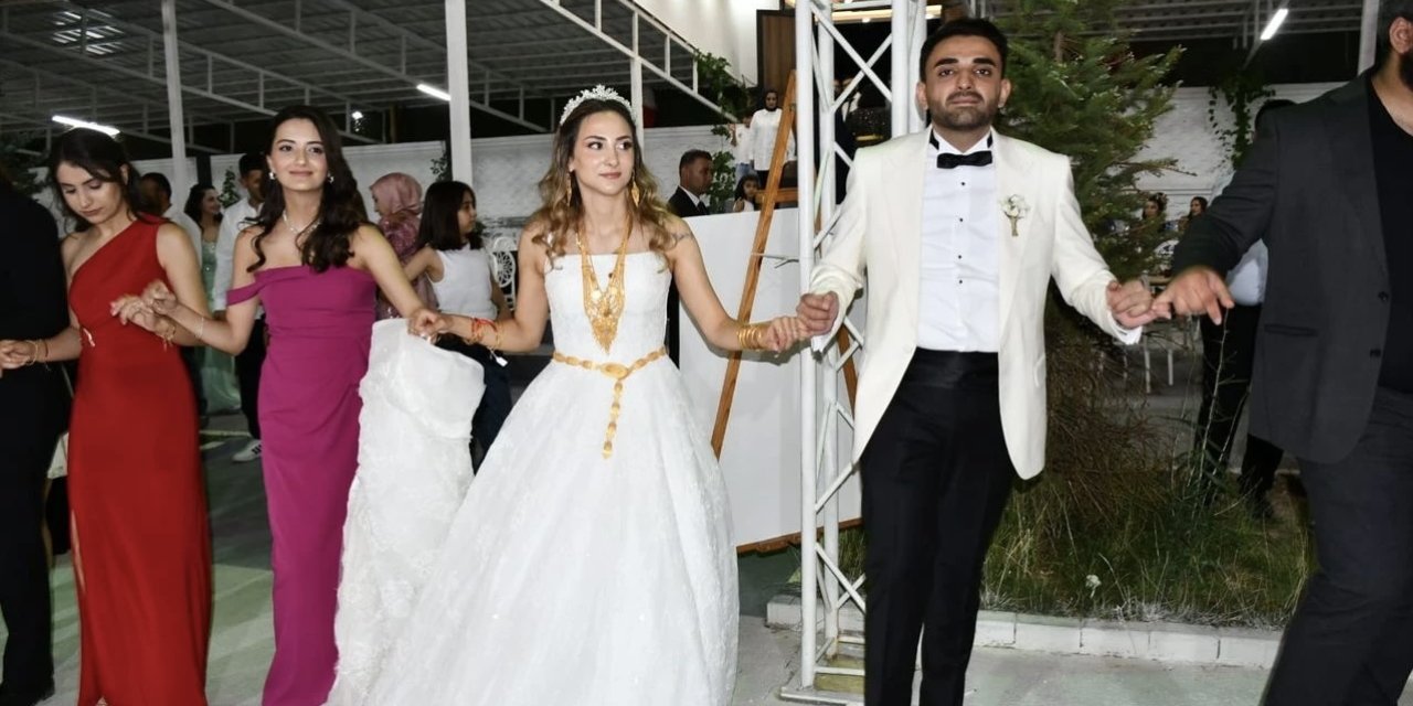 Müdür Kara’nın oğluna unutulmaz düğün töreni
