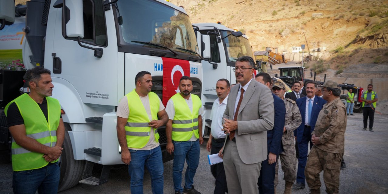 Hakkâri’ye 93 milyonluk araç takviyesi