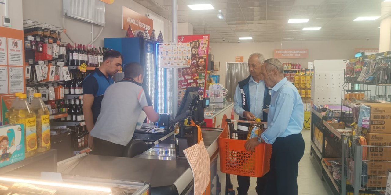 Marketlerde raf ve kasa denetimi