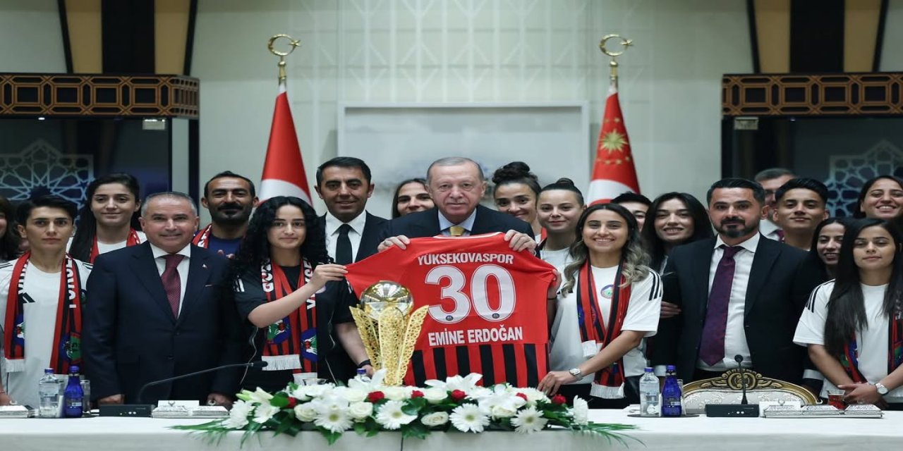 Cumhurbaşkanı Erdoğan’dan Yüksekovaspor’a Tebrik