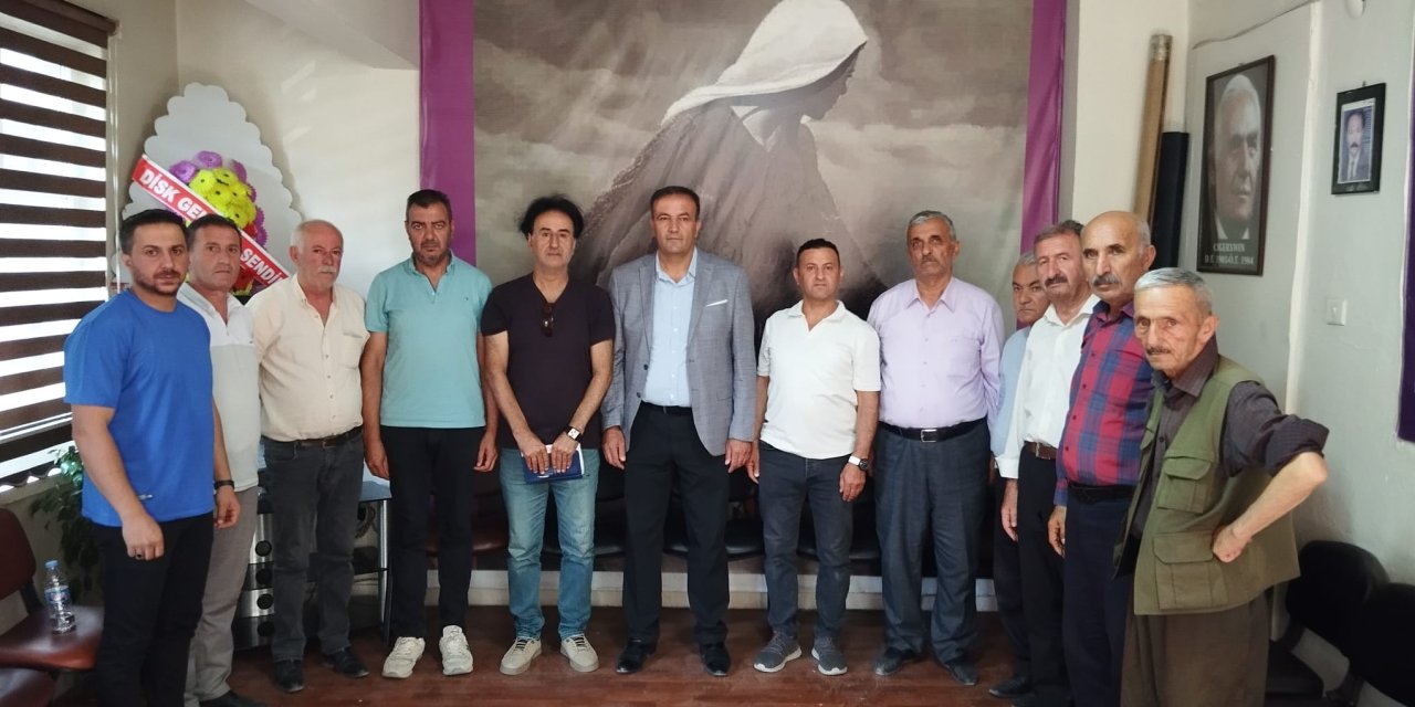 Kanat: ”Basına Çok Görev Düşüyor”