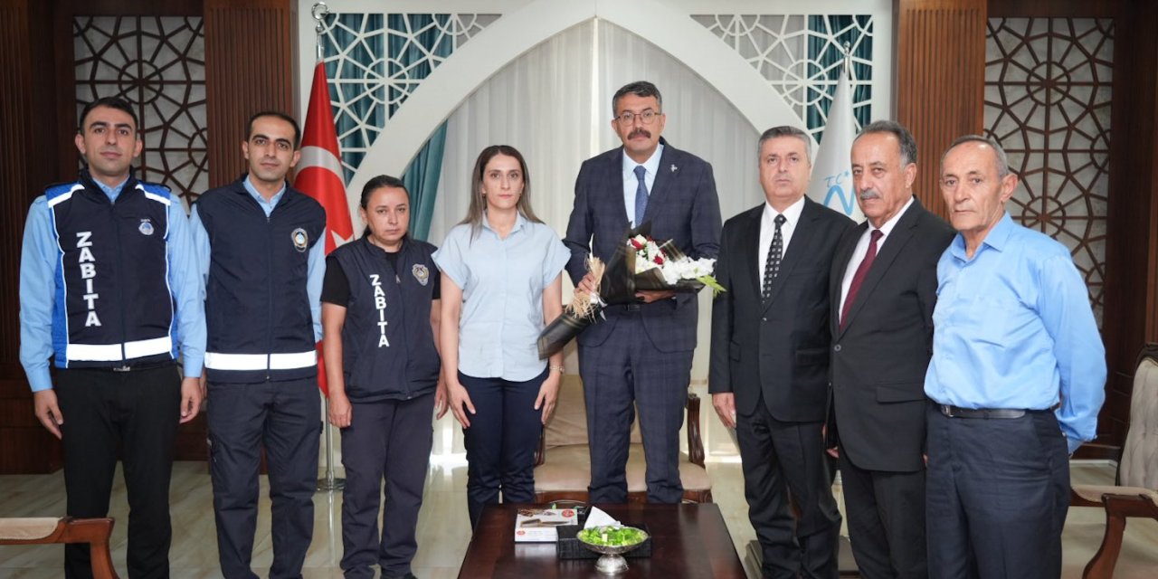 Hakkâri’de Zabıta Teşkilatı’ndan Vali Ali Çelik’e ziyaret
