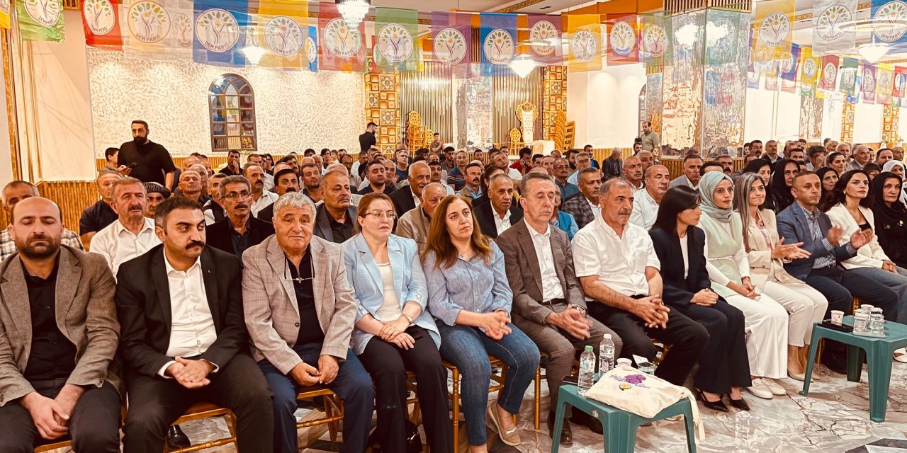 DEM Parti Hakkari ilçe kongresi yapıldı