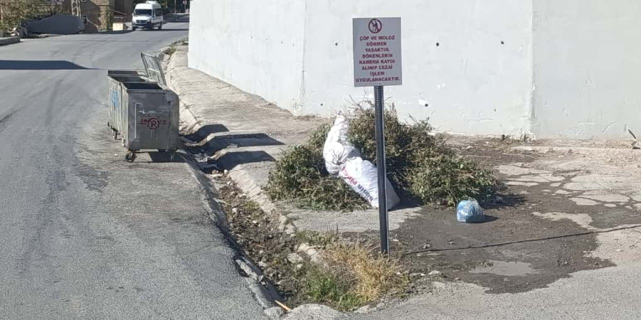 Tabelalara rağmen moloz dökümü tepki çekti