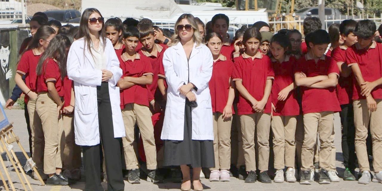 Şemdinli'de MÜSİAD’ın yenilediği okul açıldı