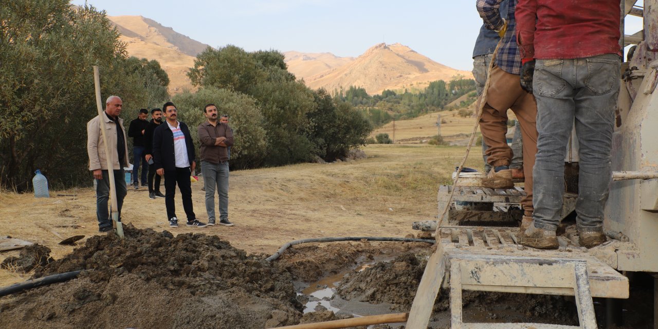 Hakkari’de sondajla su arayışı devam ediyor