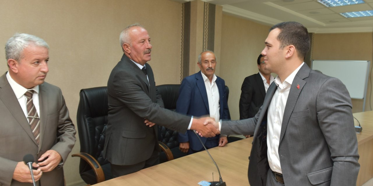 Vali Yardımcısı Zor muhtarlarla bir araya geldi