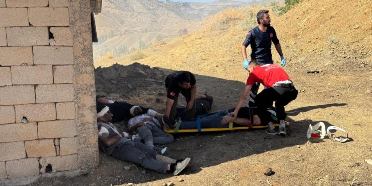 Derecik'te eğitim tatbikatı yapıldı