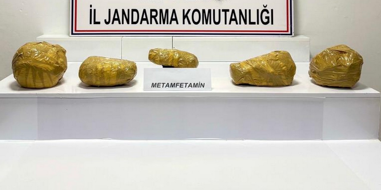 21 kilo metamfetamin ele geçirildi