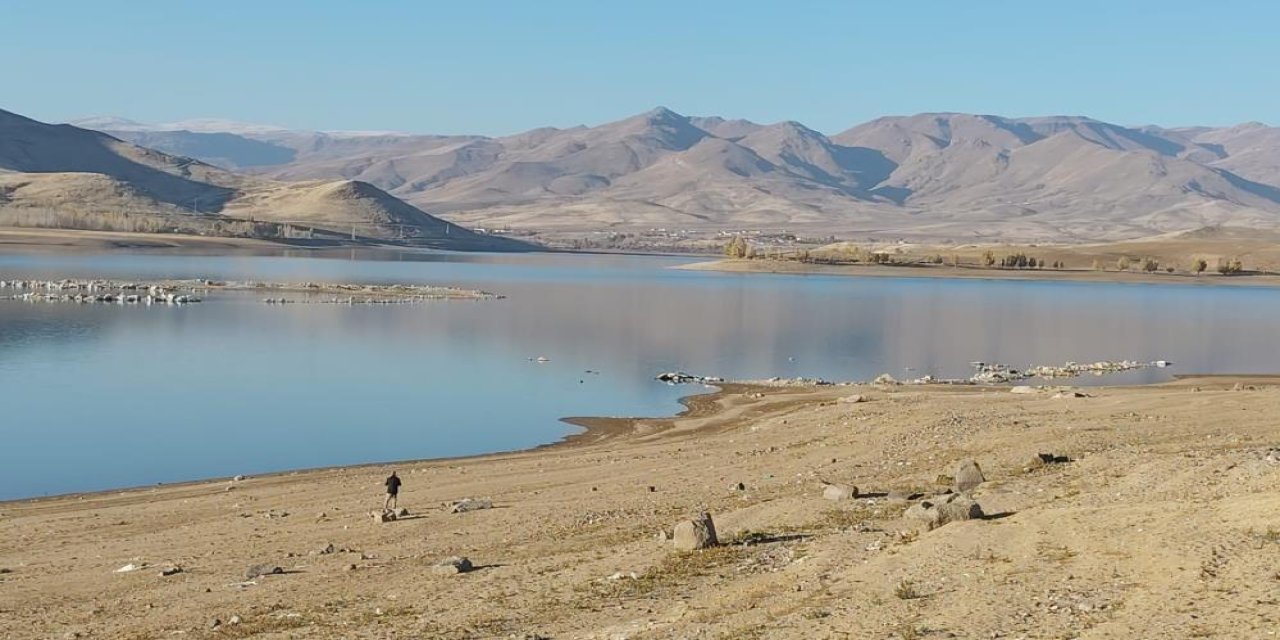 Barajları kuraklık vurdu