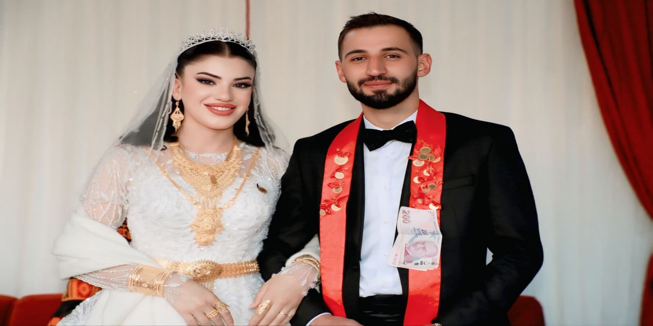 Erik Ailesinin Görkemli Düğünü