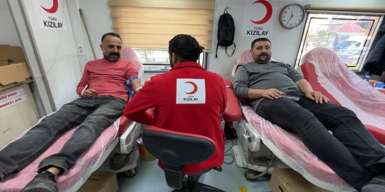 Kızılay Yüksekova'da kan bağışı alacak