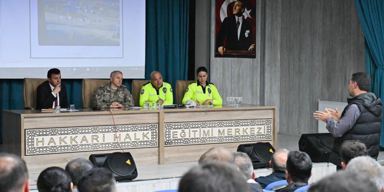 Emniyet Müdürü Ayata, şoför esnafıyla bir araya geldi