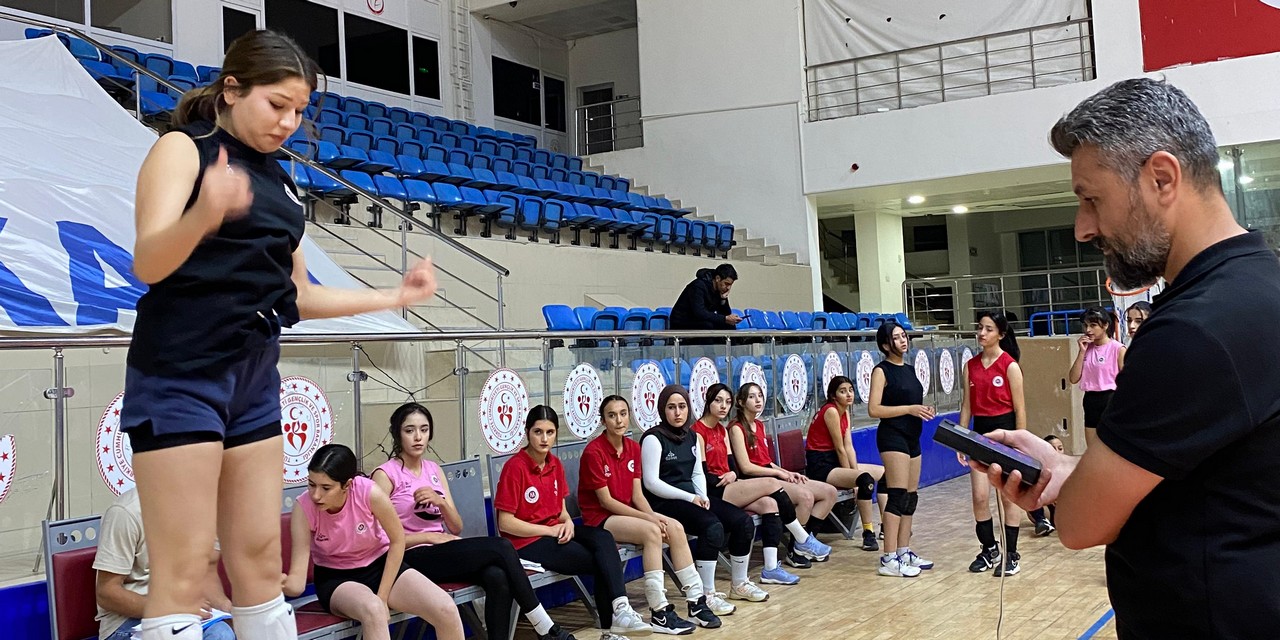 Kapsamlı sporcu taraması yapıldı