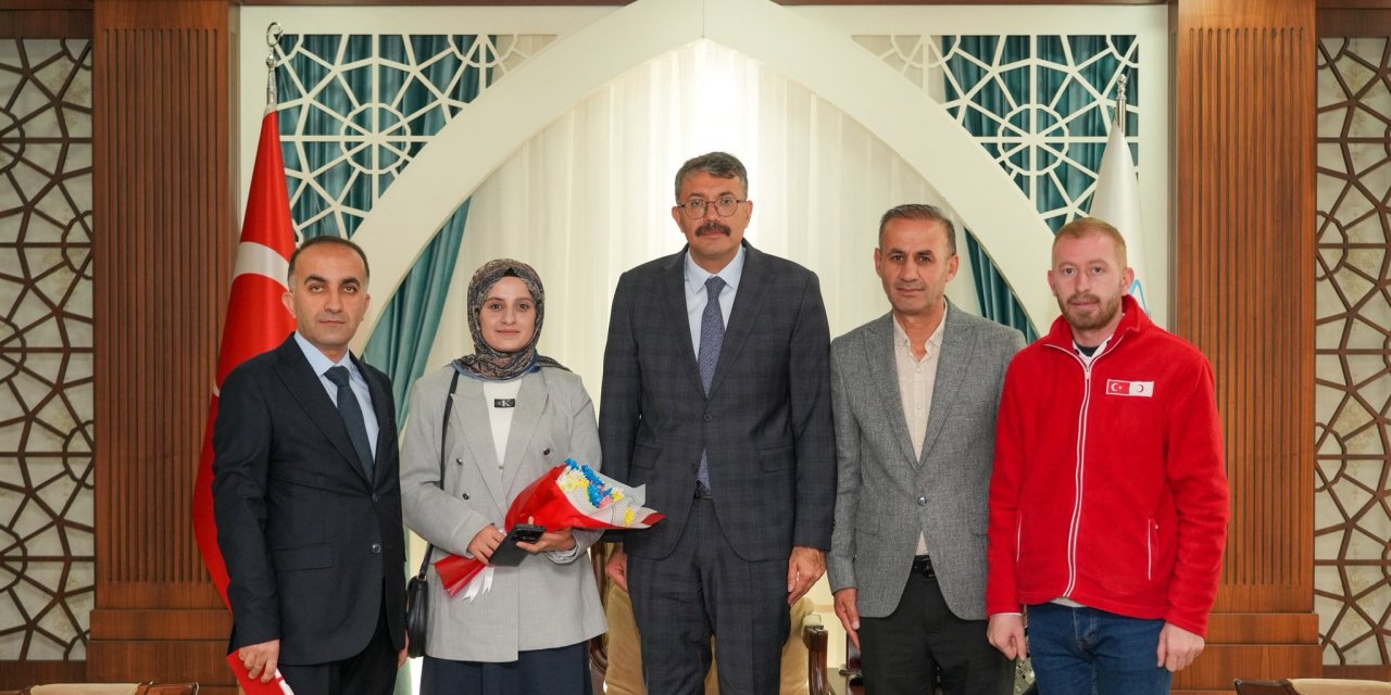 Kızılay'dan Vali Çelik'e ziyaret