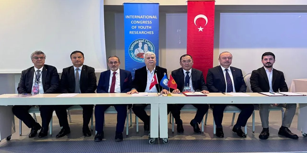 Hakkari üniversitesi Paydaşı Olduğu VI. Uluslararası gençlik araştırmaları kongresi gerçekleştirildi