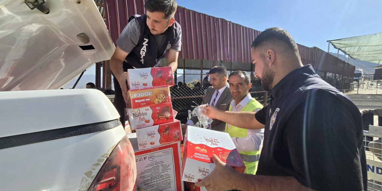 Başkan Hasan Dinç’ten sınır kapısında örnek davranış