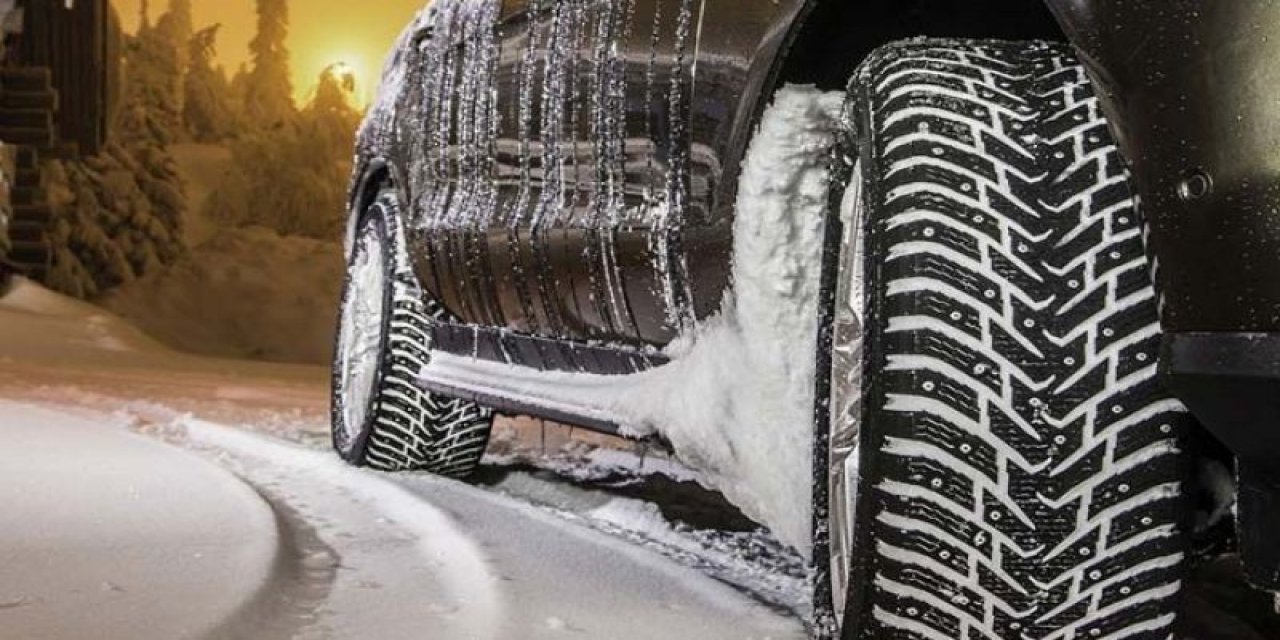 Hakkari Valiliğinden Kış Lastiği Uyarısı
