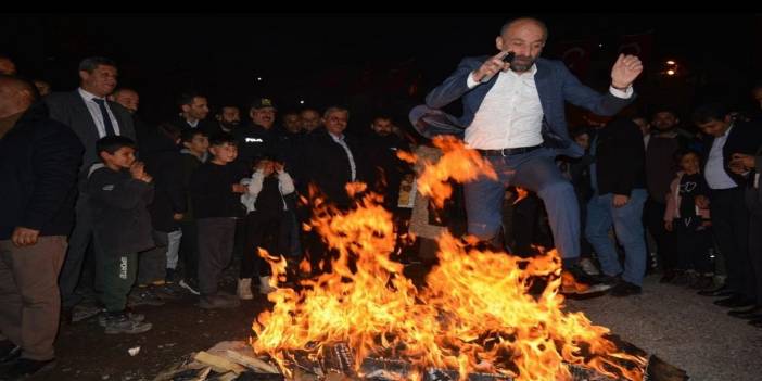 Çukurca’da Görkemli Newroz Kutlaması