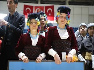 Hakkari halk oyunları yarışması 2024