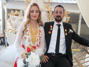 Gür Ailesinden Görkemli Düğün