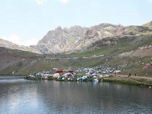 Cilo ve Sat Dağlarında halaylar çekildi