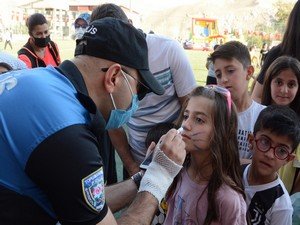 Hakkarili çocukları hiç böyle görmediniz
